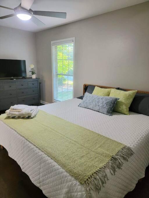 Villa Refreshed!! Private 4Brms 2 Bath - 2 King Beds!! Smyrna Exterior foto