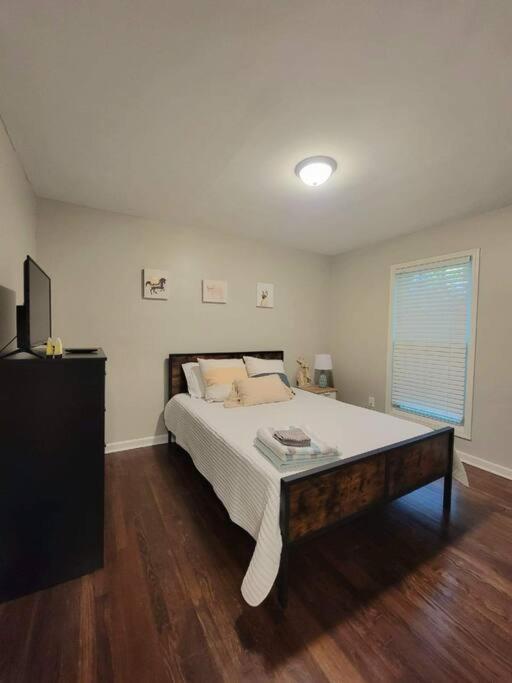 Villa Refreshed!! Private 4Brms 2 Bath - 2 King Beds!! Smyrna Exterior foto